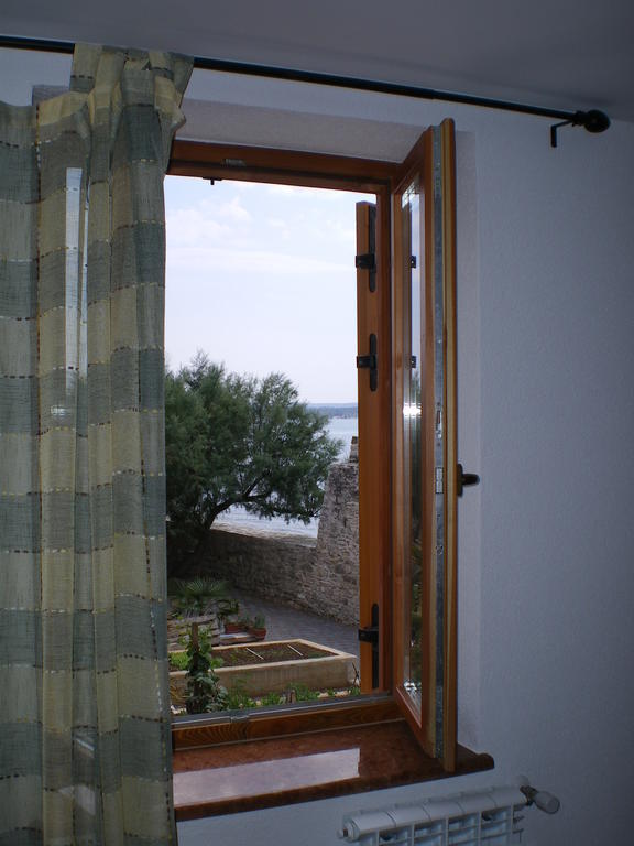 艾多公寓 Novigrad Istria 客房 照片